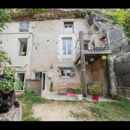 Maison Troglodyte Poitiers Exterior photo